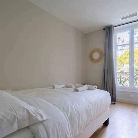 Stylish 2 Bedroom Apartment In Paris Exterior photo
